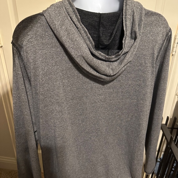 Cato brand hoodie with butterfly graphic sz 26/28 - Picture 3 of 5